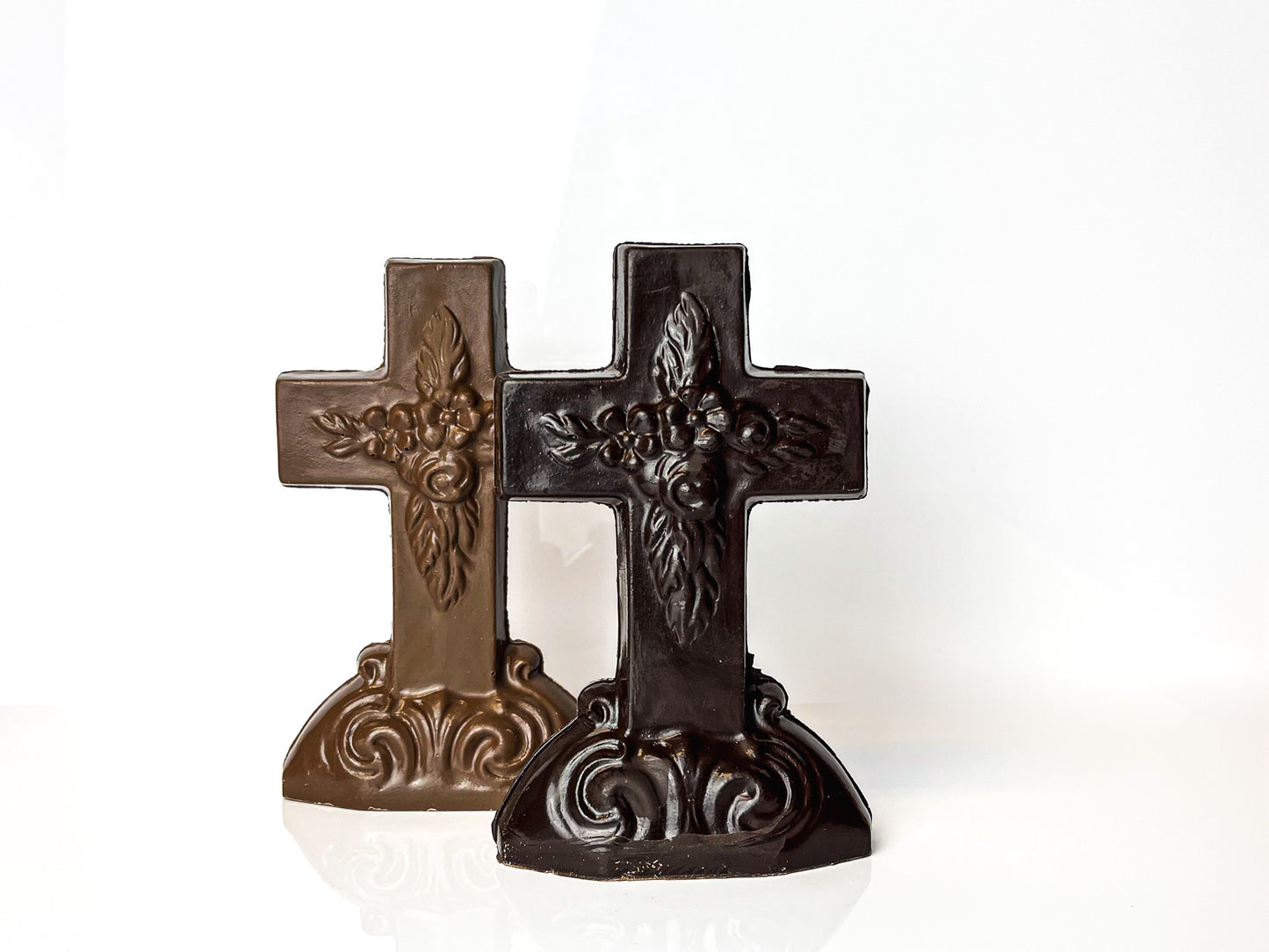 Large Molded Cross